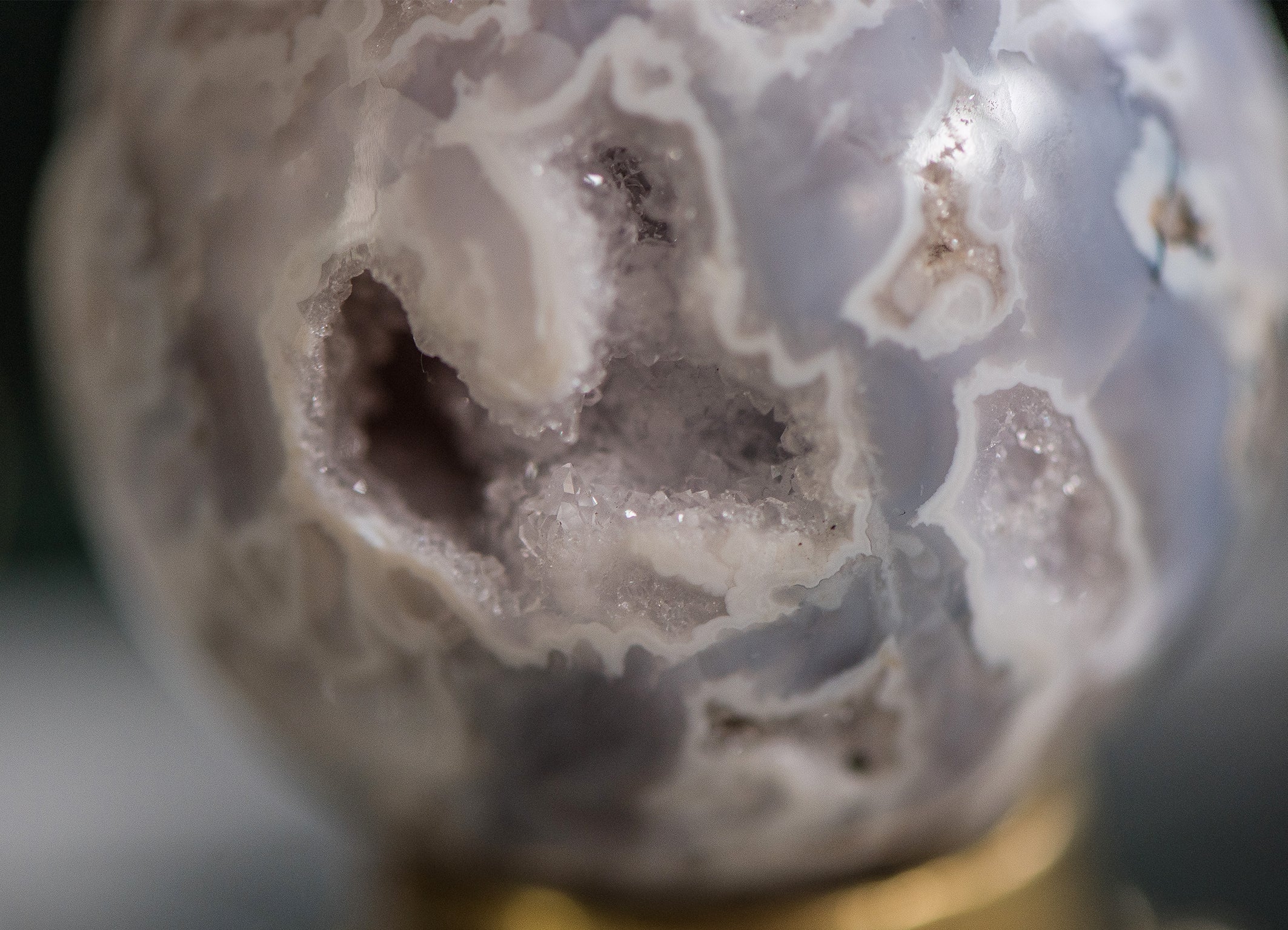 Blumenachat ✧ Kristallkugel ✧ Sanftes Wachstum