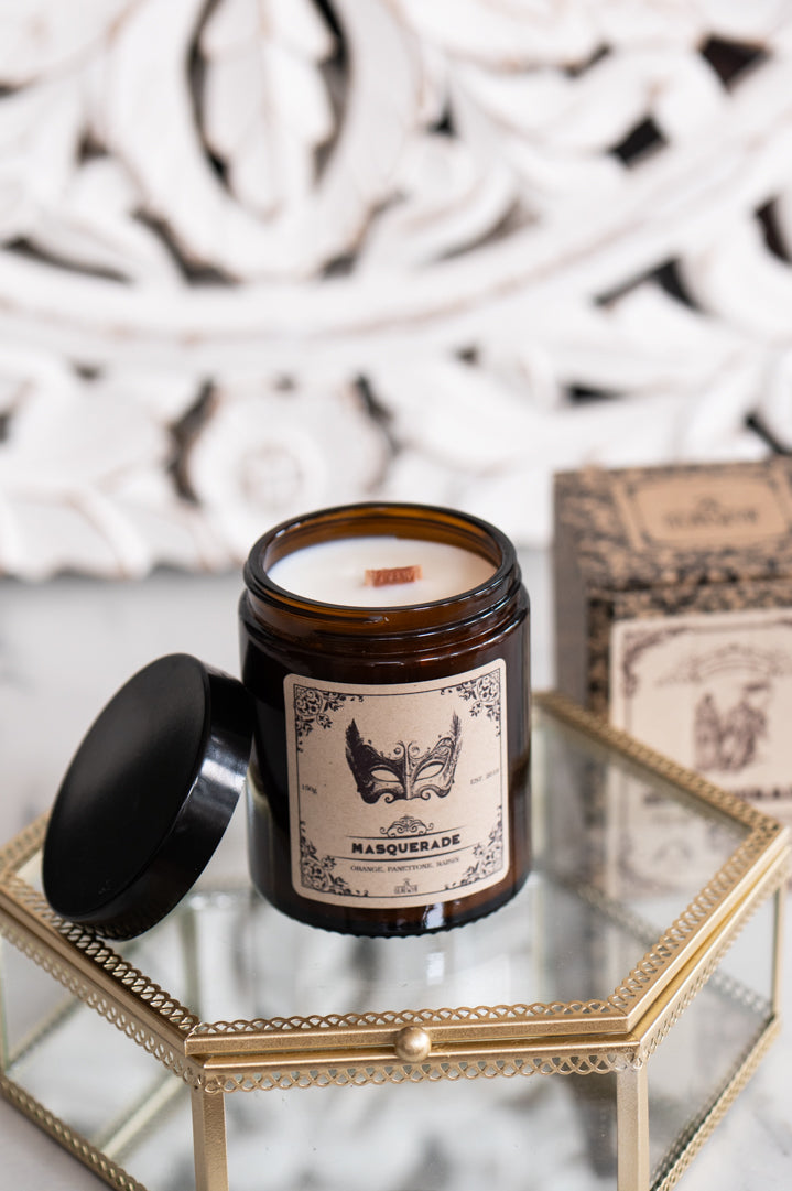 Masquerade duftkerze candle
• Schattenarbeit kerze
• Authentisches selbst kerze
• Masken entfernungs kerze
• Wahrheit enthüllende kerze
