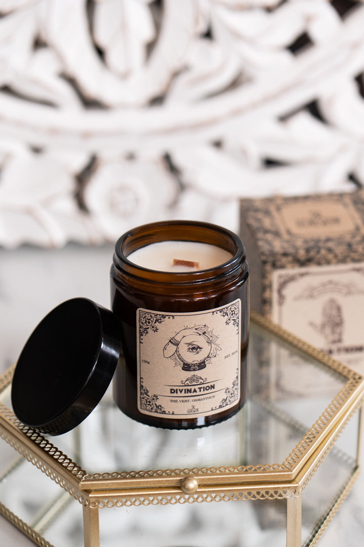 Divination duftkerze candle
• Hellsicht duftkerze
• Drittes auge aktivierung kerze
• Wahrsage verstärkungs kerze
• Spirituelle sicht kerze