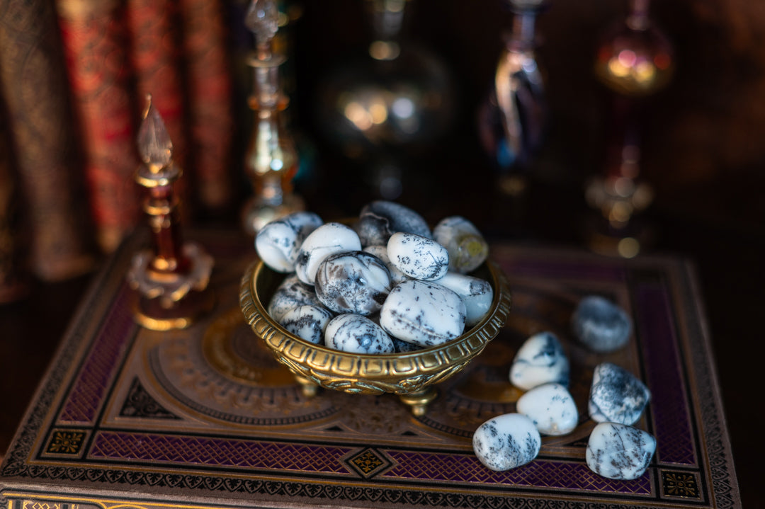 Dendritischer Opal
• Intuitions-Kristall
• Baumstruktur-Opal
• Inneres Wachstum-Stein
• Fülle- und Erkenntniskristall