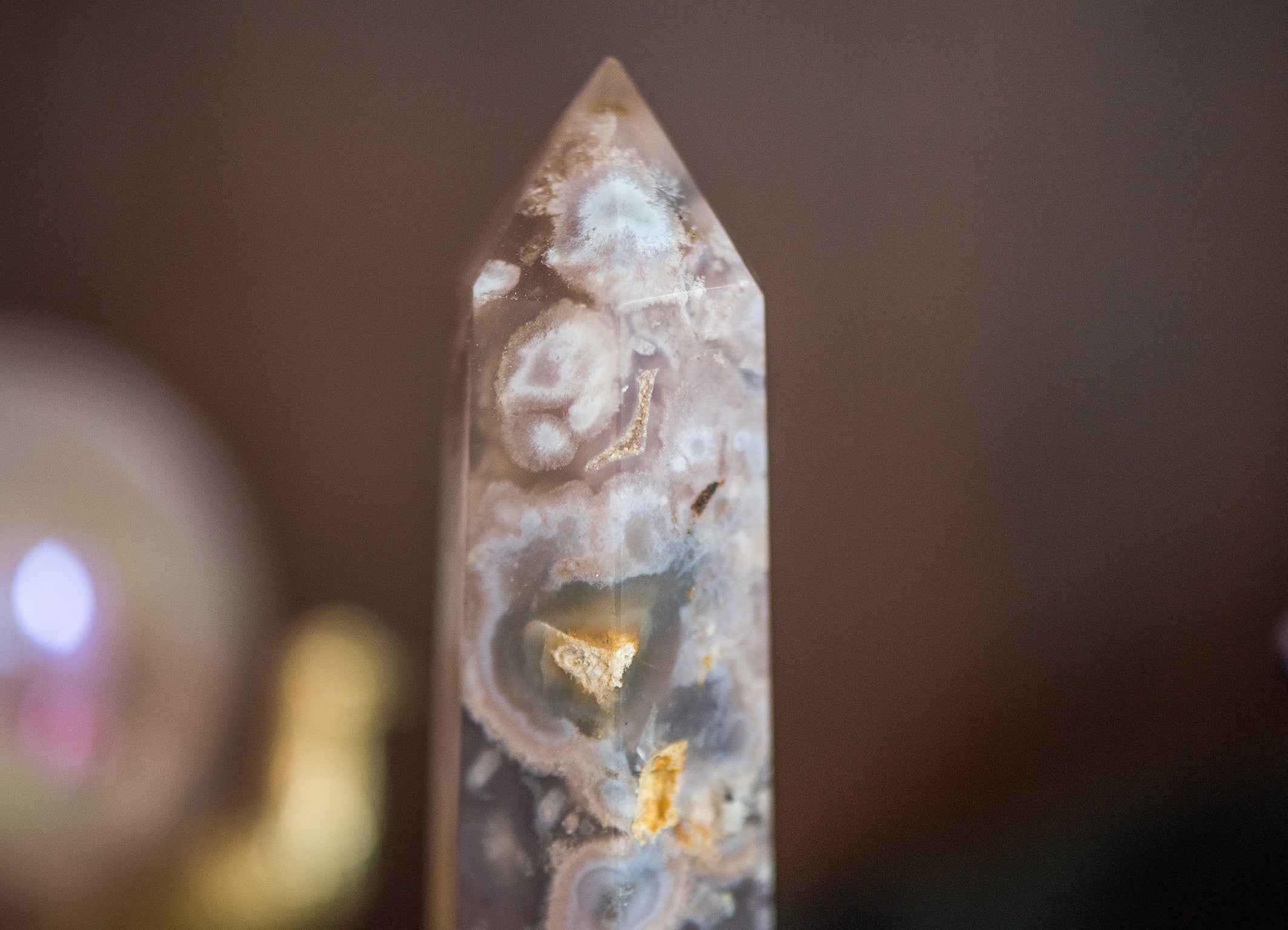 Blumenachat Turm ✧ Wachstum & Fokus