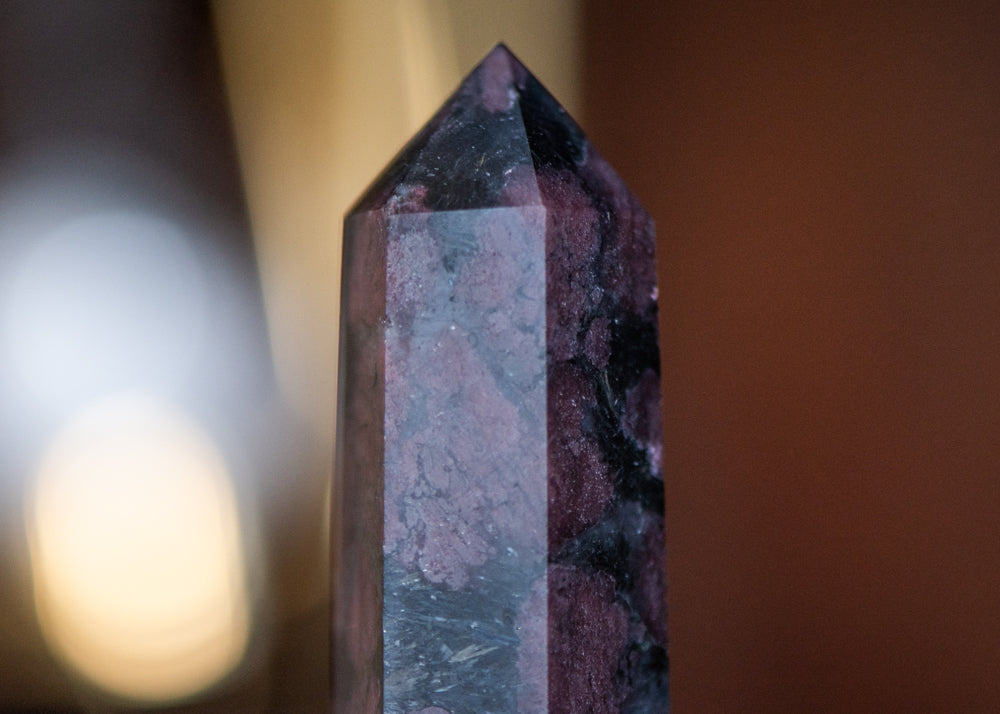Granat Turm ✧ Energie & Leidenschaft