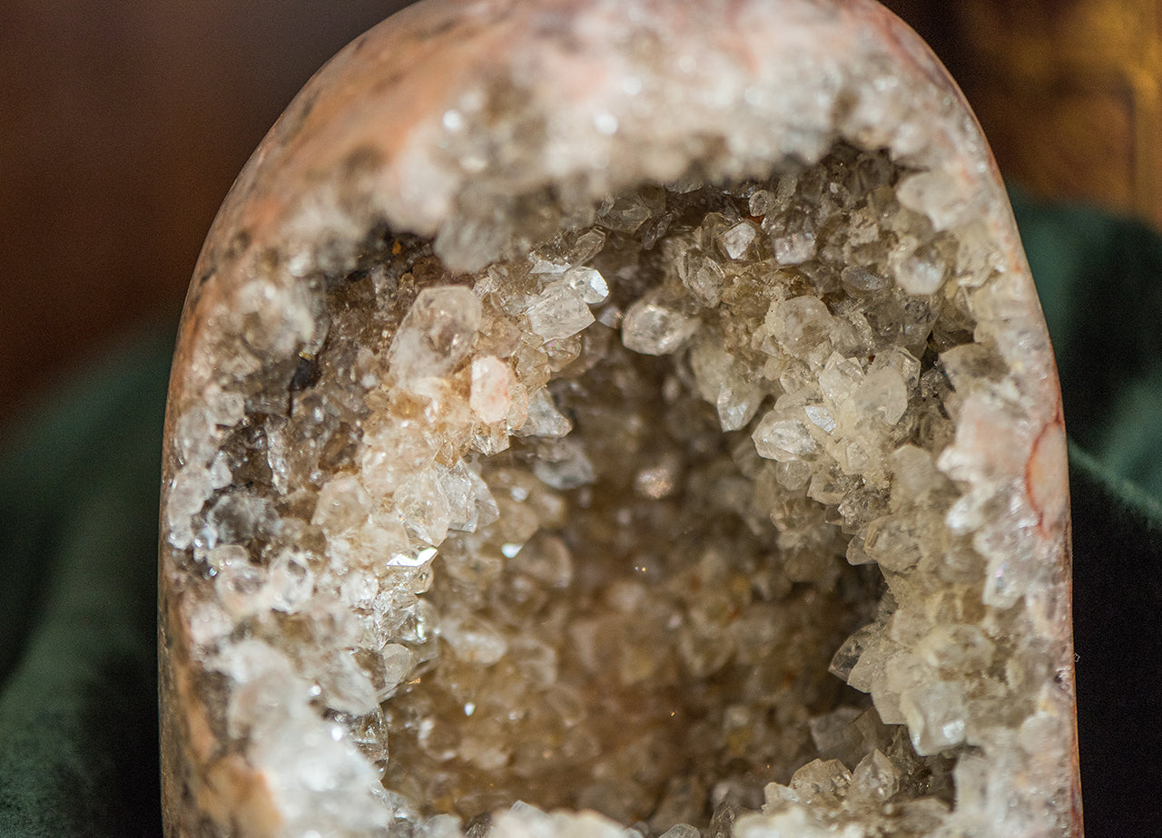 Pink-Amethyst-Feenstein ✧ Druse für Herzheilung & innere Ruhe