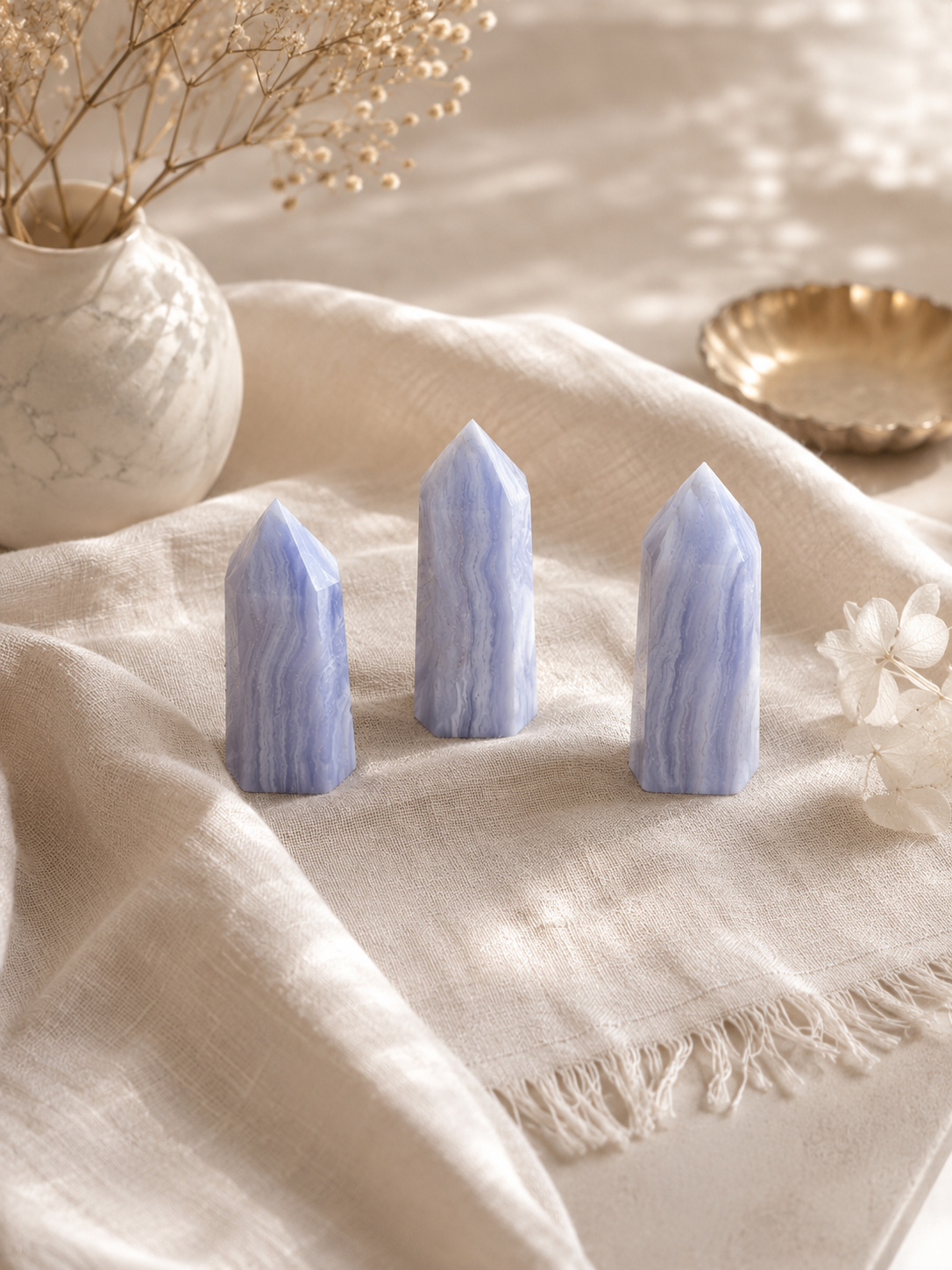 Blauer Chalcedon Turm
